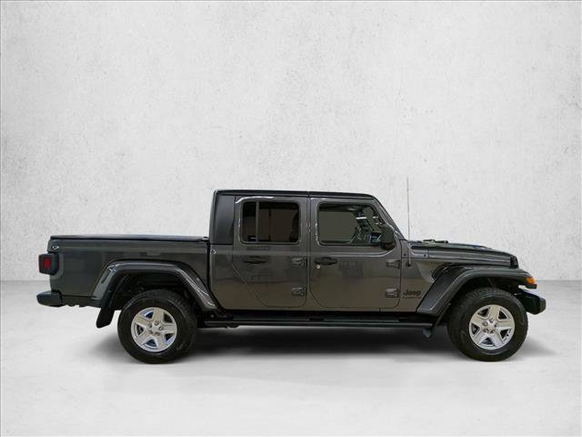 Used 2021 Jeep Gladiator Sport AWD/4WD image 4