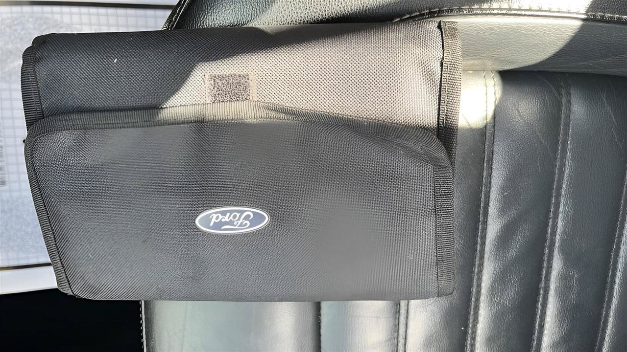 Used 2017 Ford Edge SEL w/ Equipment Group 201A AWD/4WD image 25