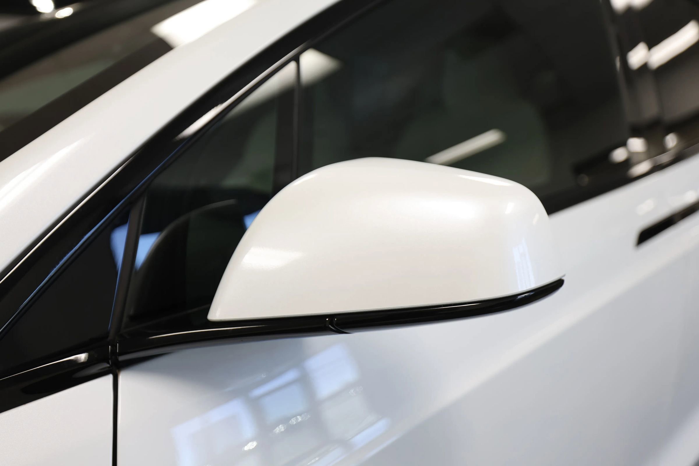 Used 2022 Tesla Model X Plaid image 12