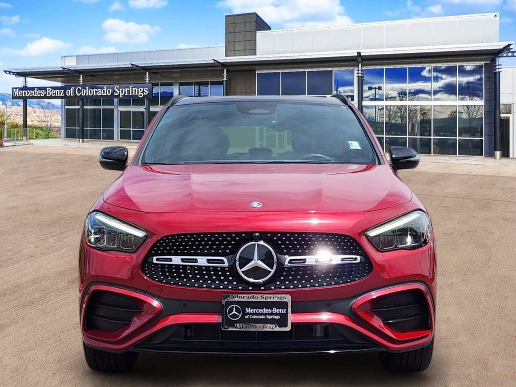 Certified 2025 Mercedes-Benz GLA 250 4MATIC image 2