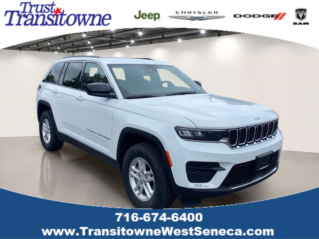 Used 2025 Jeep Grand Cherokee Laredo