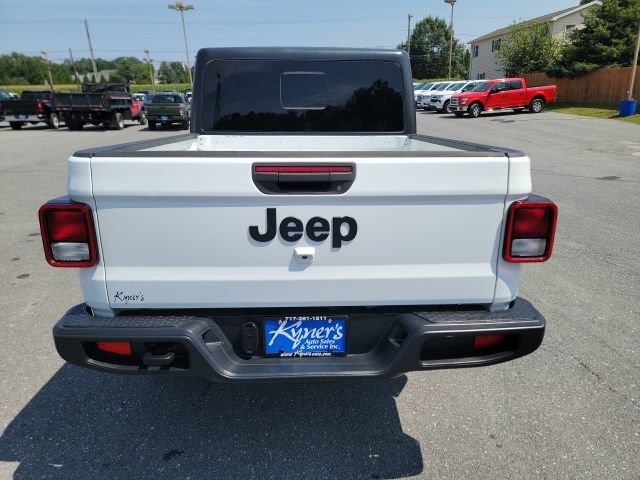 Used 2020 Jeep Gladiator Sport AWD/4WD image 5