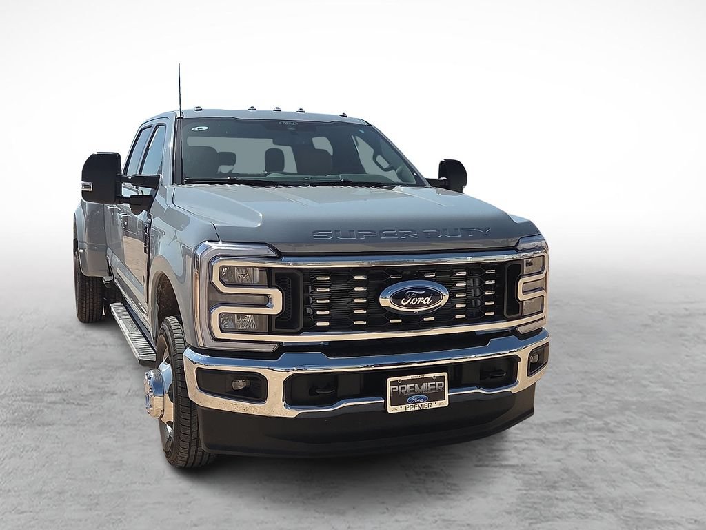 New 2026 Ford F350 Lariat AWD/4WD image 2