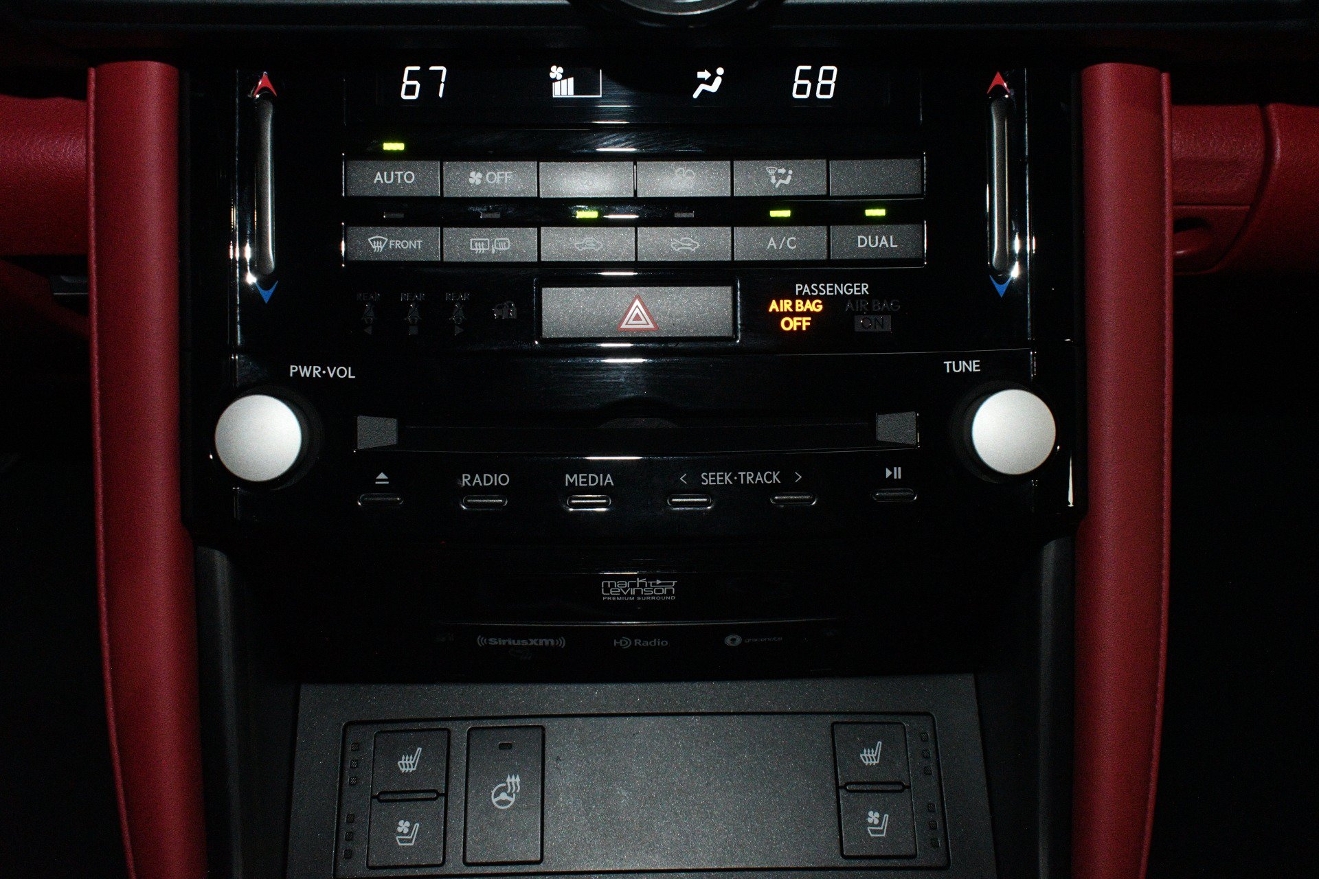 Used 2024 Lexus IS 350 F Sport RWD image 34