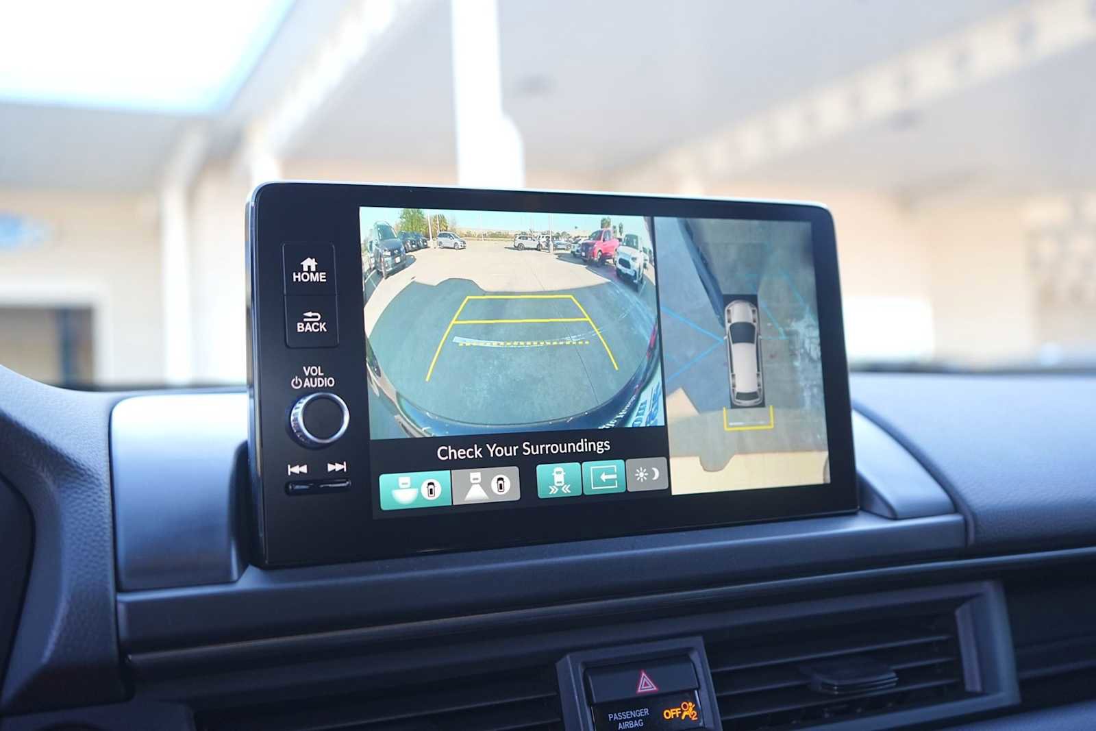 Used 2025 Honda Pilot TrailSport image 22