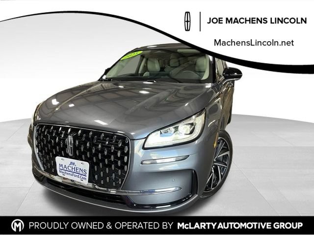 Certified 2025 Lincoln Corsair Reserve AWD/4WD image 1