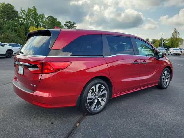 Certified 2024 Honda Odyssey Touring image 4