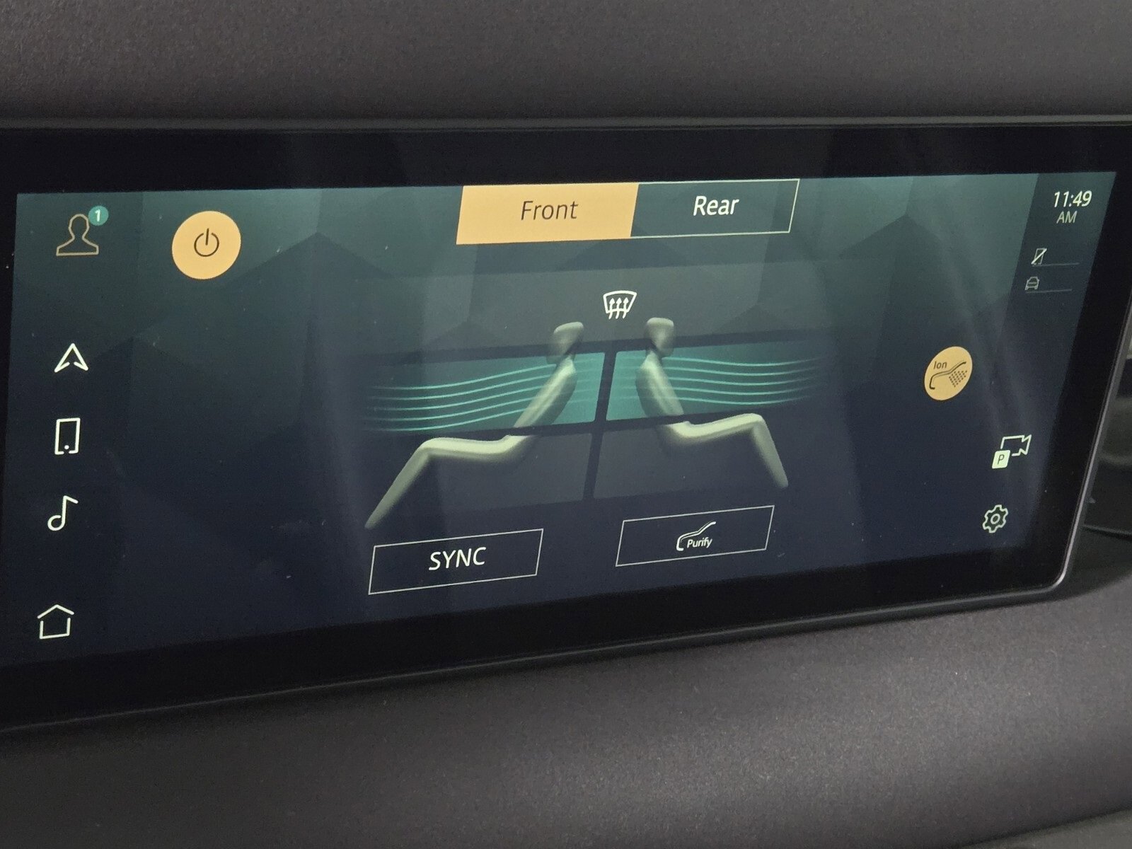 Used 2023 Land Rover Defender 110 SE image 32