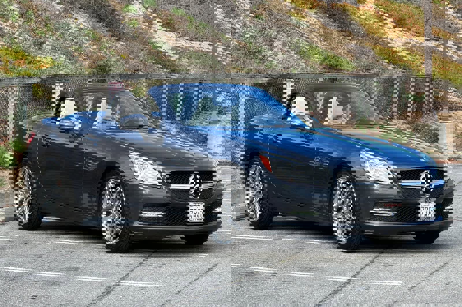 Used 2014 Mercedes-Benz SLK 350 image 10