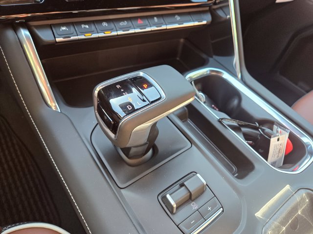 New 2026 GMC Sierra 1500 Denali Ultimate AWD/4WD image 11