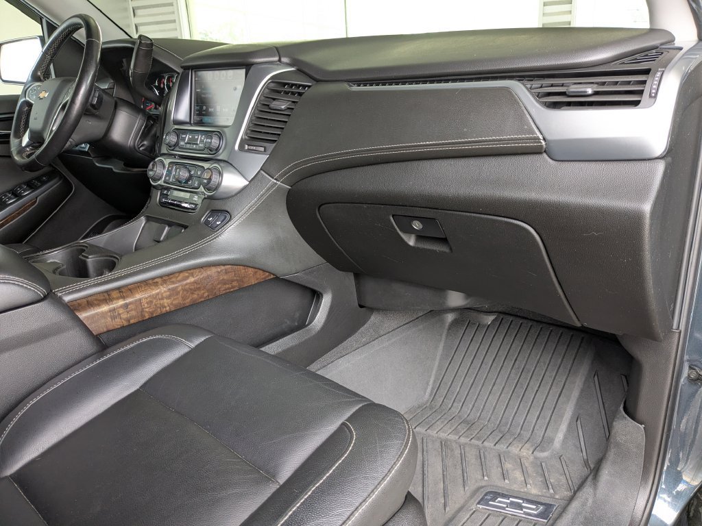 Used 2019 Chevrolet Tahoe LT w/ Luxury Package AWD/4WD image 34