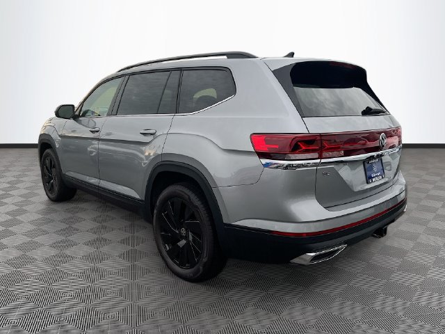 New 2026 Volkswagen Atlas SE FWD image 5