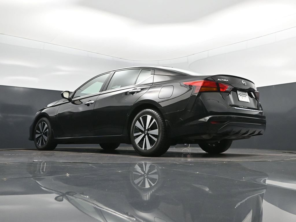 Used 2022 Nissan Altima 2.5 SV FWD image 41