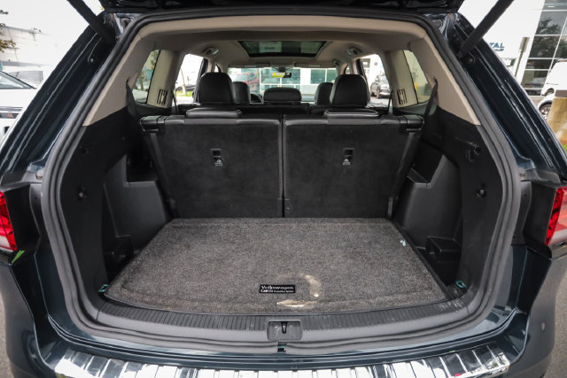 Used 2022 Volkswagen Atlas SEL R-Line AWD/4WD image 61