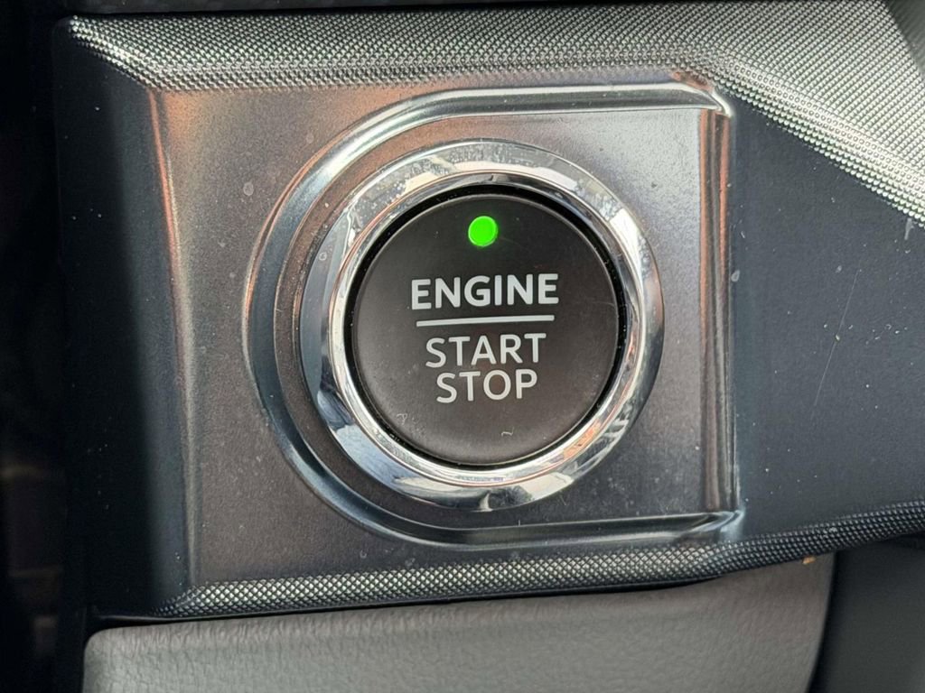 Used 2021 Ford F150 Limited image 8