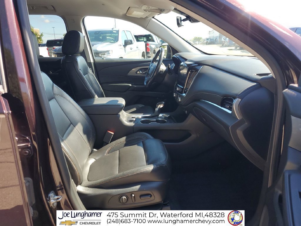 Used 2021 Chevrolet Traverse LT w/ LPO, Floor Liner Package AWD/4WD image 28