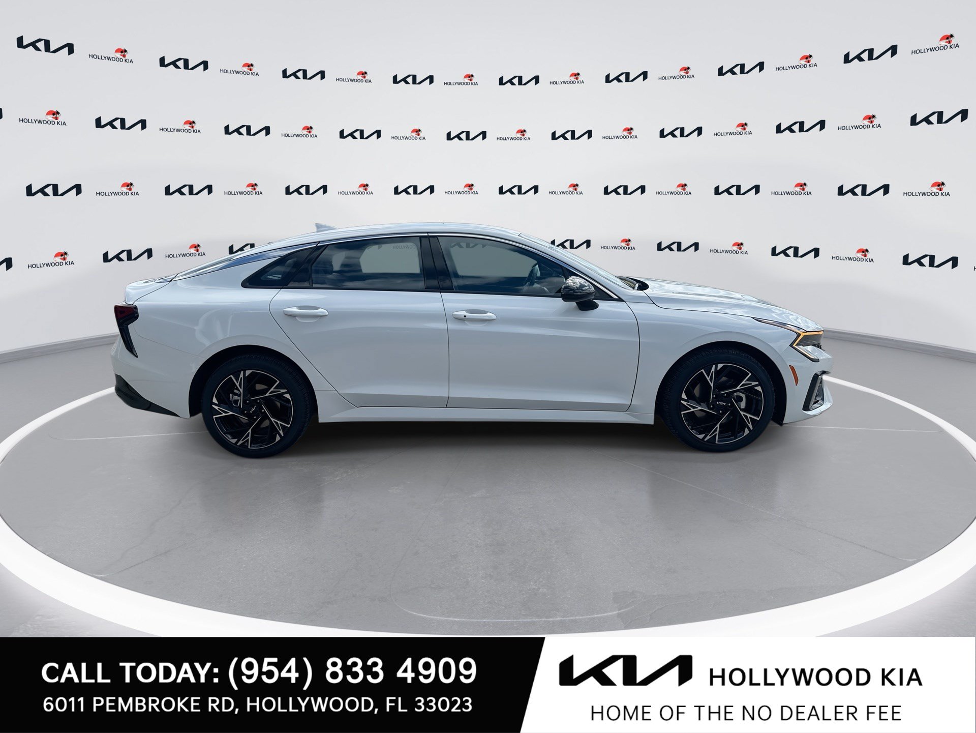 New 2026 Kia K5 GT-Line FWD image 9