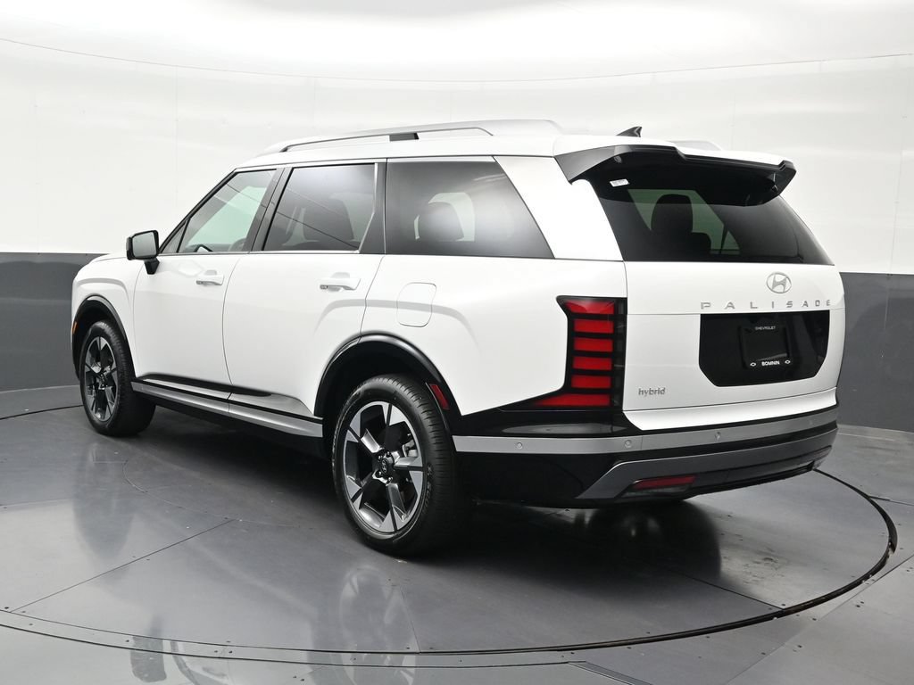Used 2026 Hyundai Palisade Limited FWD image 3