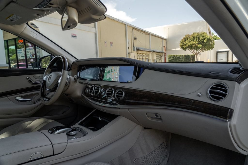 Used 2017 Mercedes-Benz S 550 4MATIC Sedan image 18