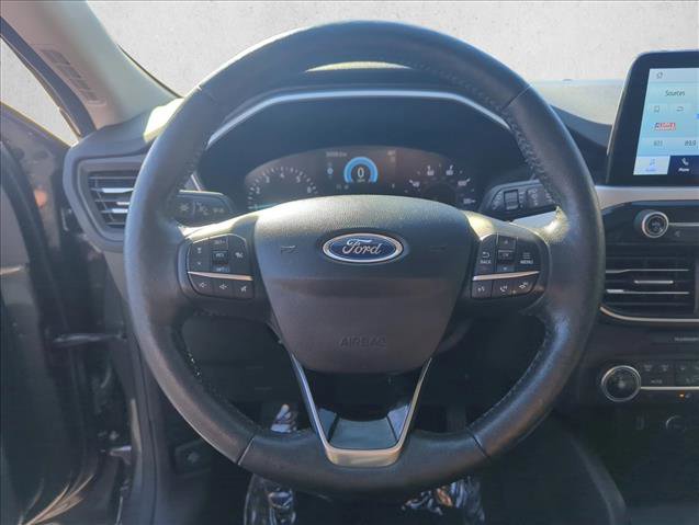 Used 2020 Ford Escape SEL image 11