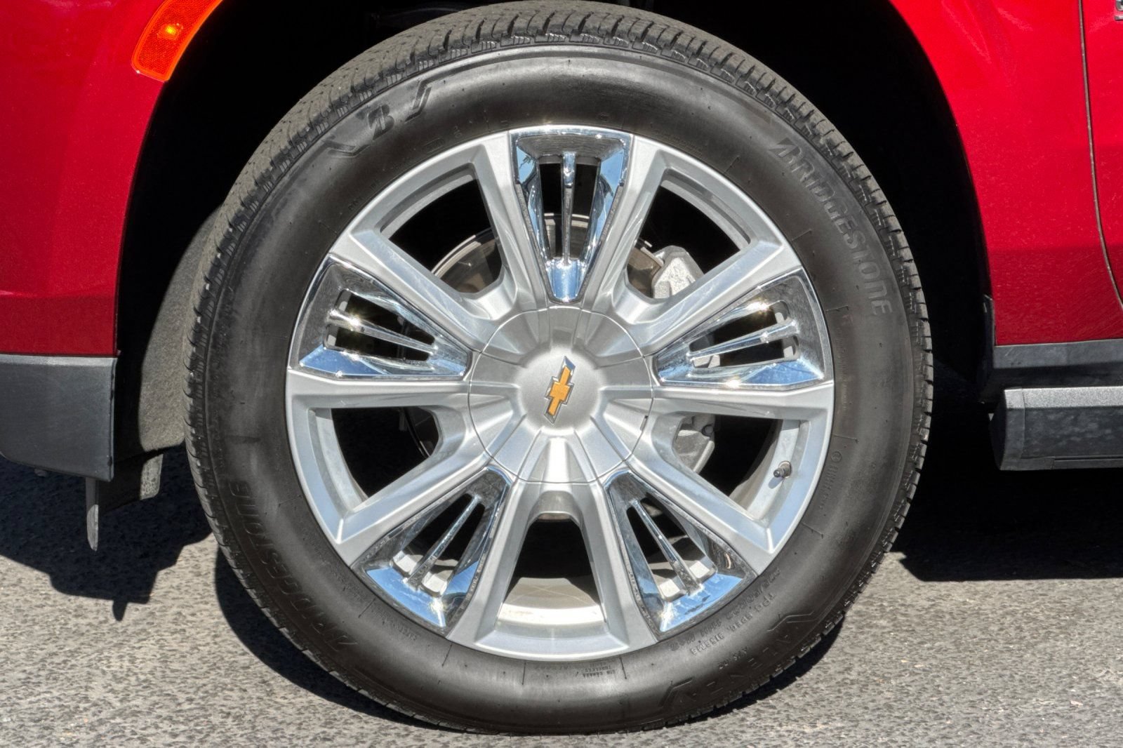 Used 2023 Chevrolet Suburban High Country AWD/4WD image 42