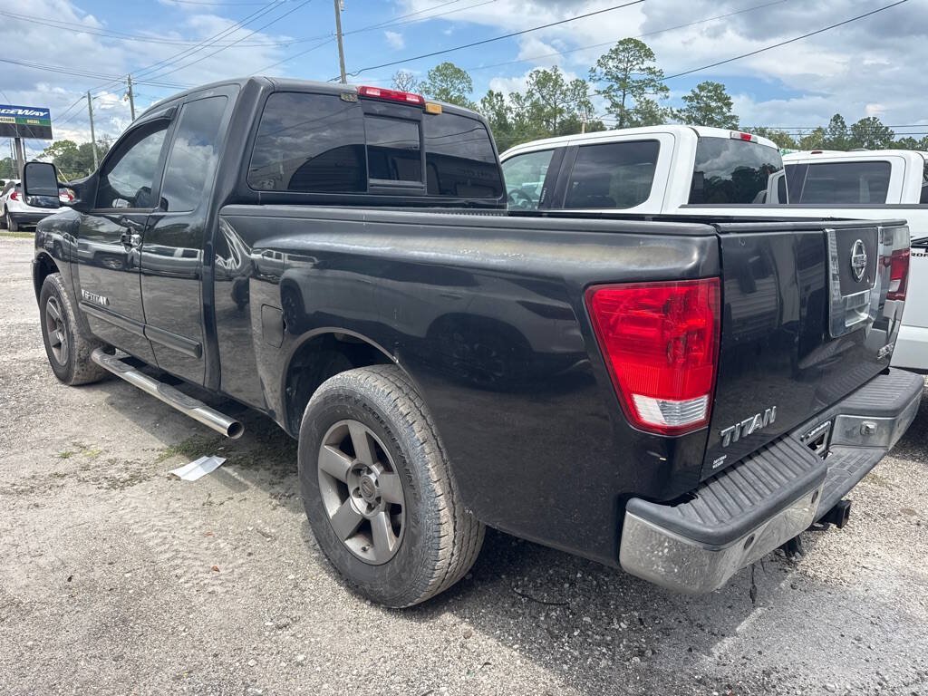 Used 2005 Nissan Titan SE RWD image 6