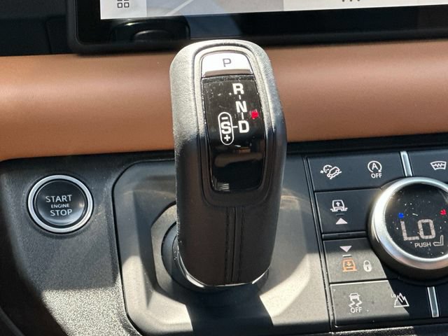 Used 2021 Land Rover Defender 110 X AWD/4WD image 6