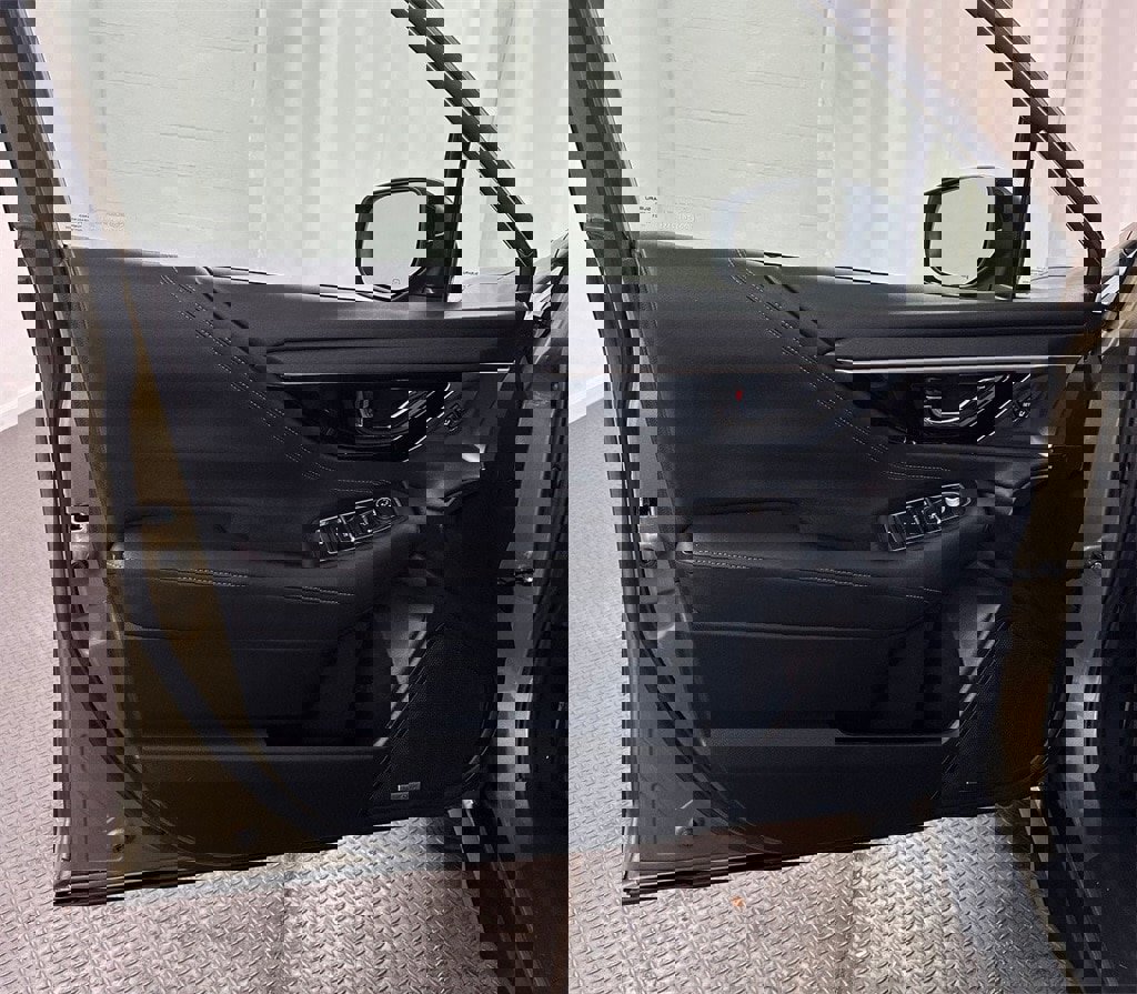 Used 2023 Subaru Outback Limited image 8