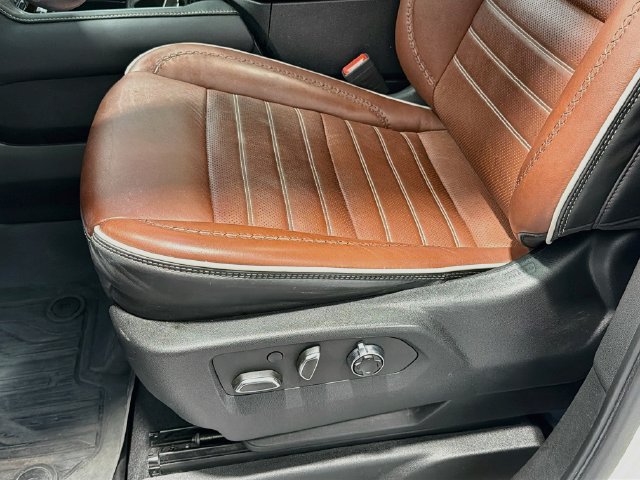 Certified 2023 GMC Yukon Denali Ultimate AWD/4WD image 19