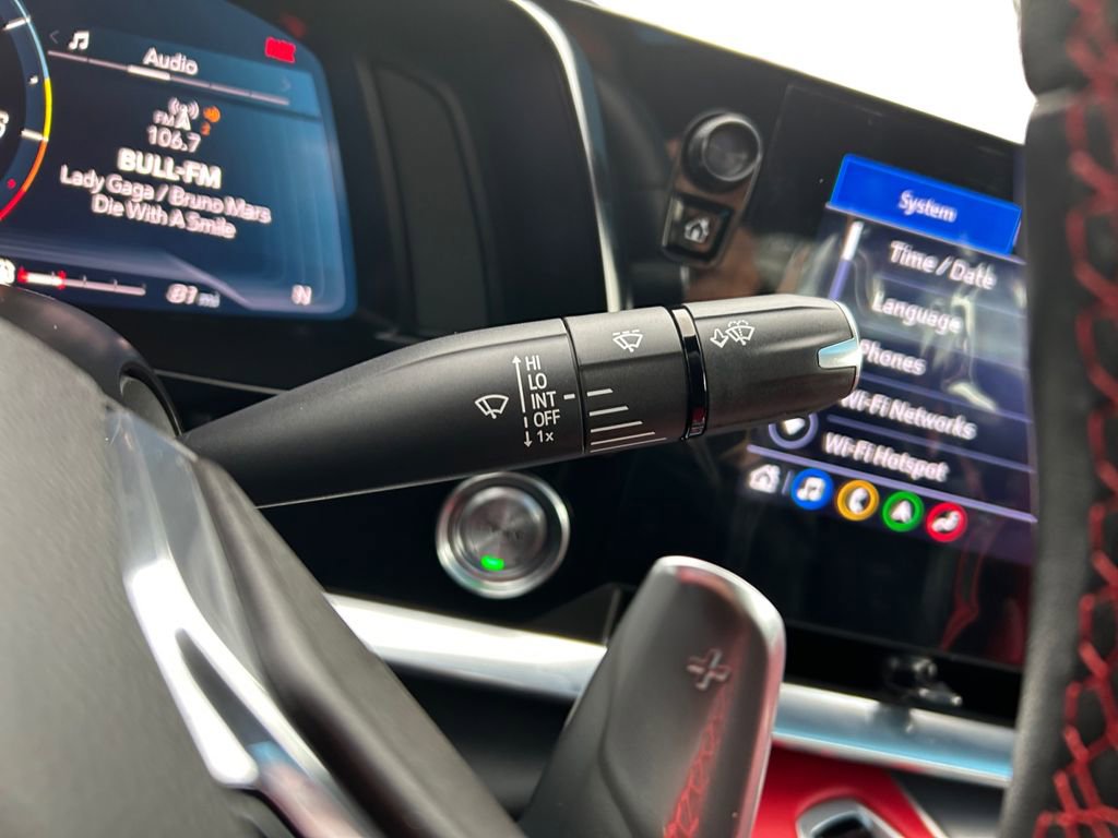 Used 2022 Chevrolet Corvette Stingray Preferred Cpe w/ Engine Appearance Package image 24