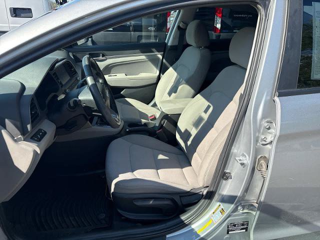 Used 2020 Hyundai Elantra Value Edition FWD image 12