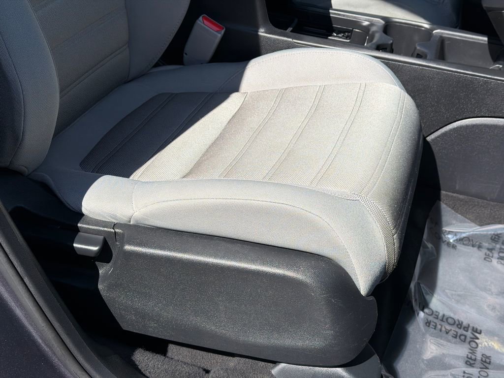 Used 2017 Honda CR-V LX image 11