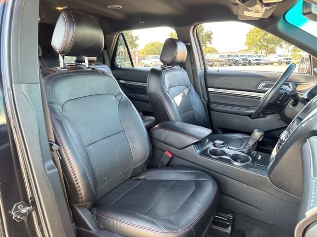 Used 2016 Ford Explorer Sport AWD/4WD image 25