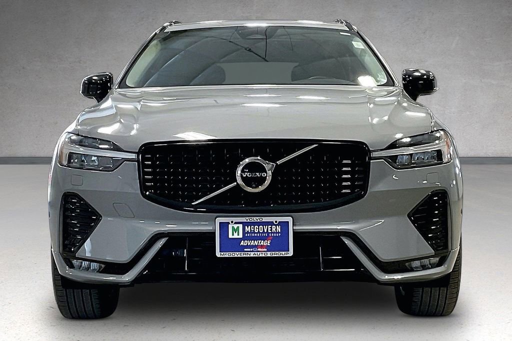 Certified 2024 Volvo XC60 B5 Plus w/ Climate Package AWD/4WD image 2