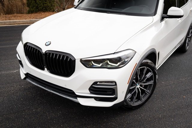 Used 2019 BMW X5 xDrive40i w/ Parking Assistance Package image 2