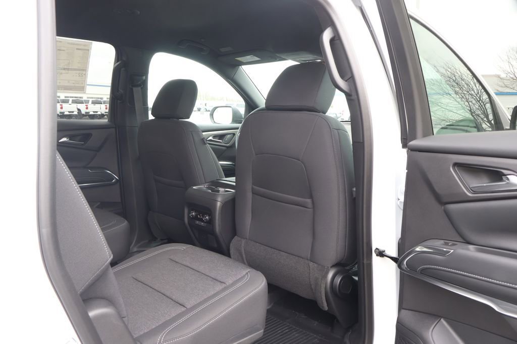 New 2026 Chevrolet Traverse LT w/ Driver Confidence Package FWD image 40