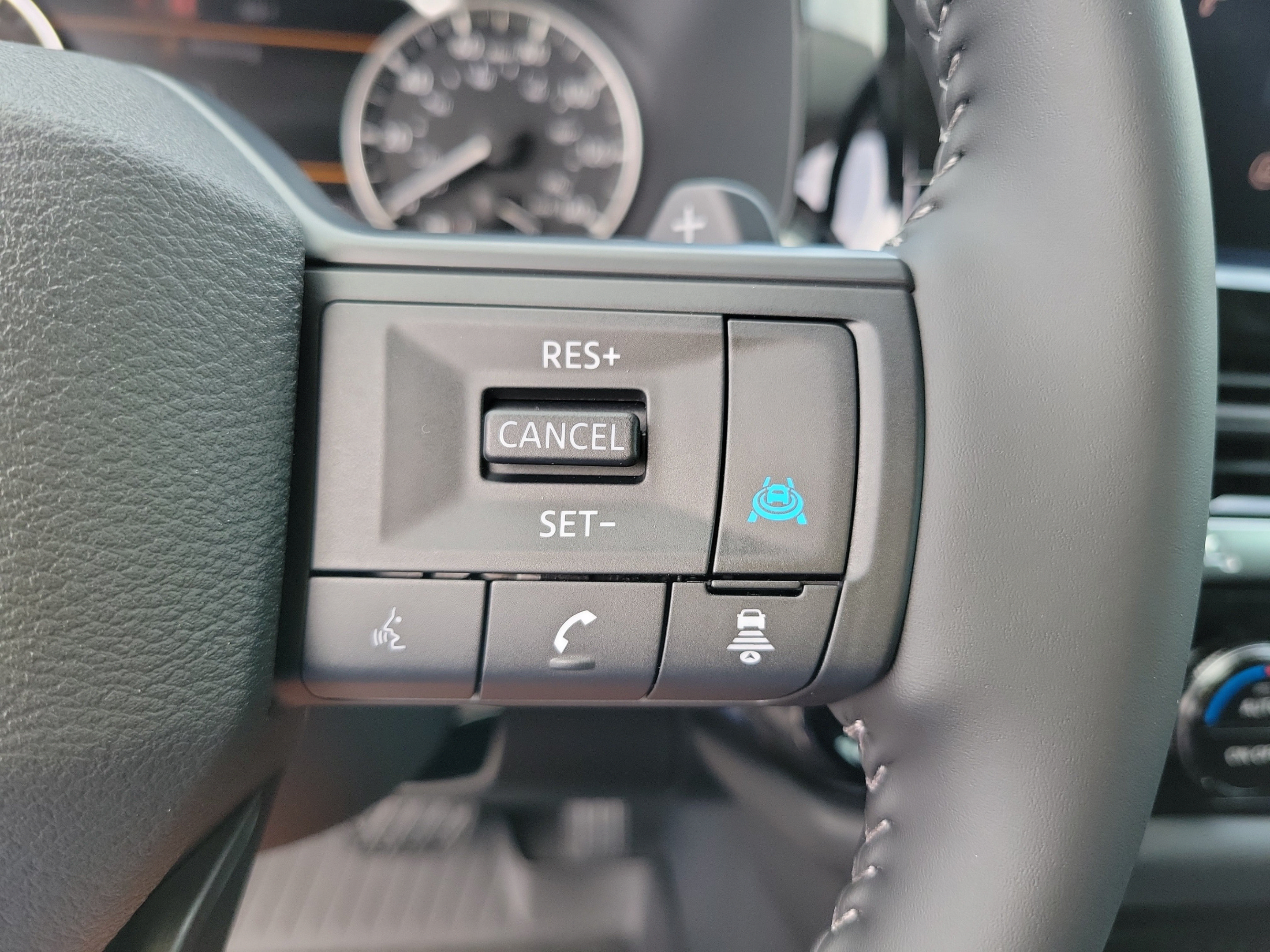New 2026 Nissan Pathfinder SV FWD image 26