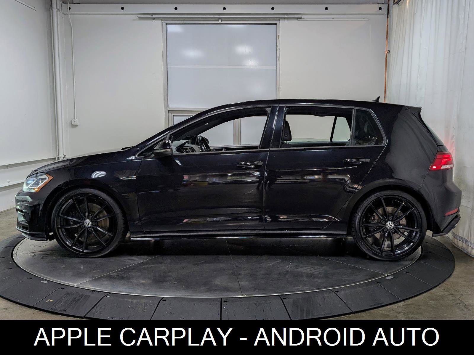 Used 2019 Volkswagen Golf 4-Door image 5