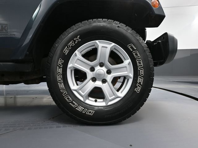 Used 2008 Jeep Wrangler Unlimited Sahara AWD/4WD image 15