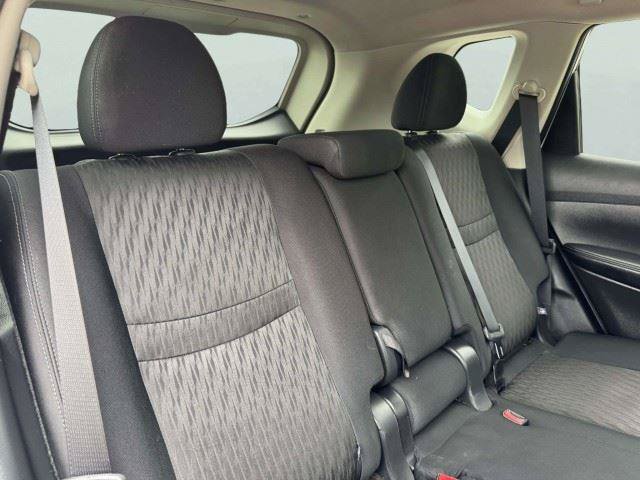 Used 2019 Nissan Rogue SV FWD image 51
