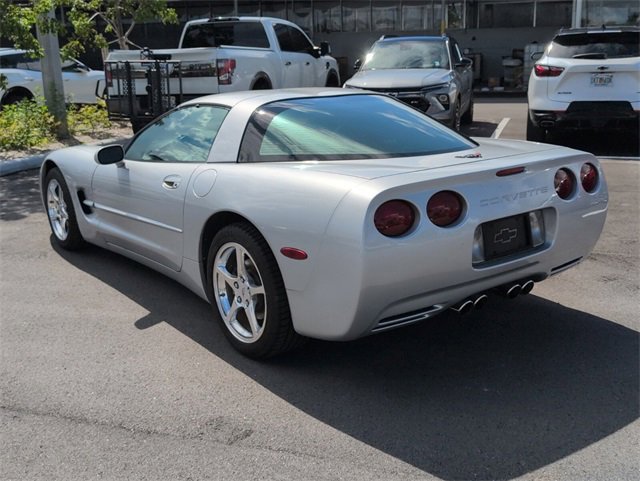 Used 2000 Chevrolet Corvette Coupe w/ Roof Pkg image 9