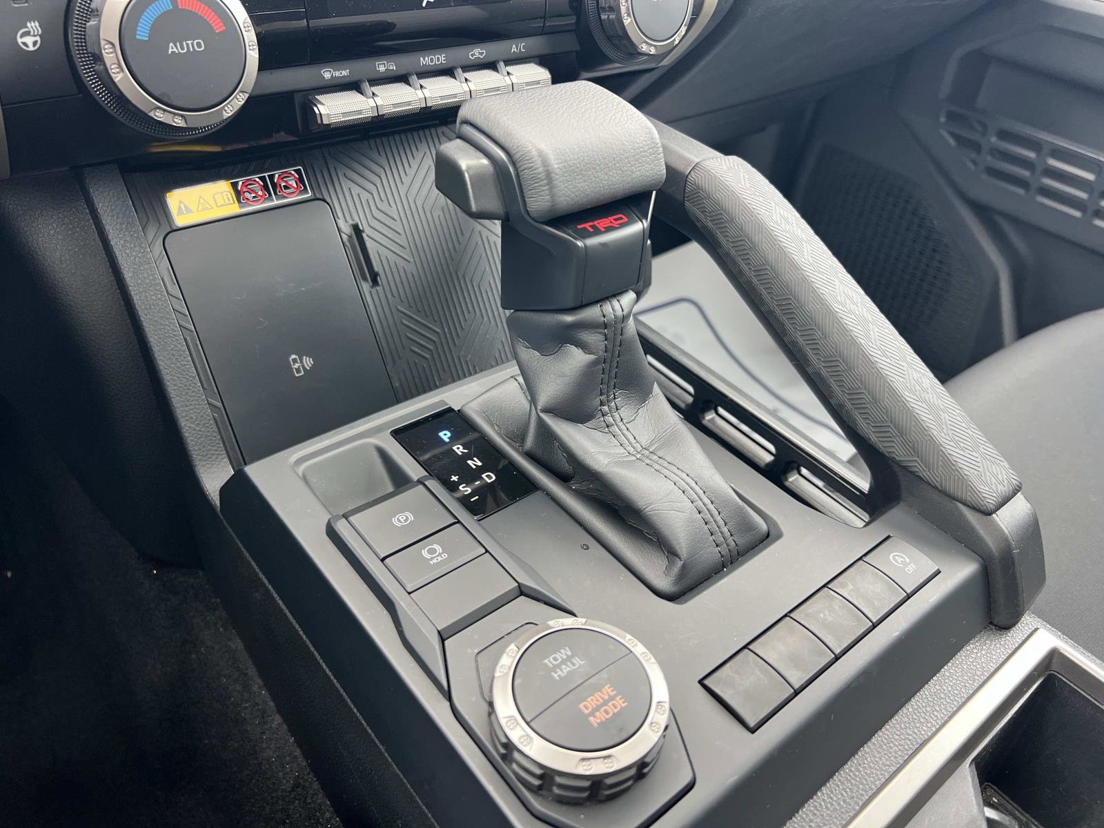 Used 2025 Toyota Tacoma TRD Sport w/ TRD Sport Upgrade Package RWD image 16