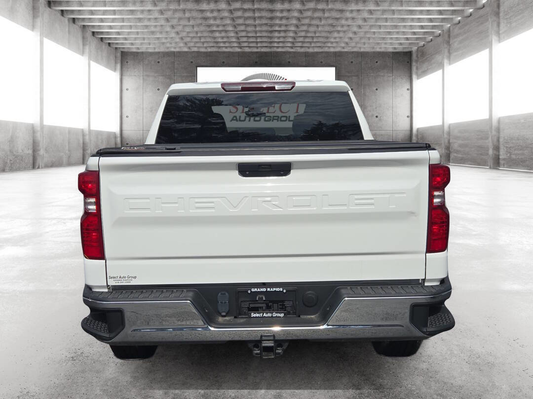 Used 2019 Chevrolet Silverado 1500 LT w/ All-Star Edition AWD/4WD image 6