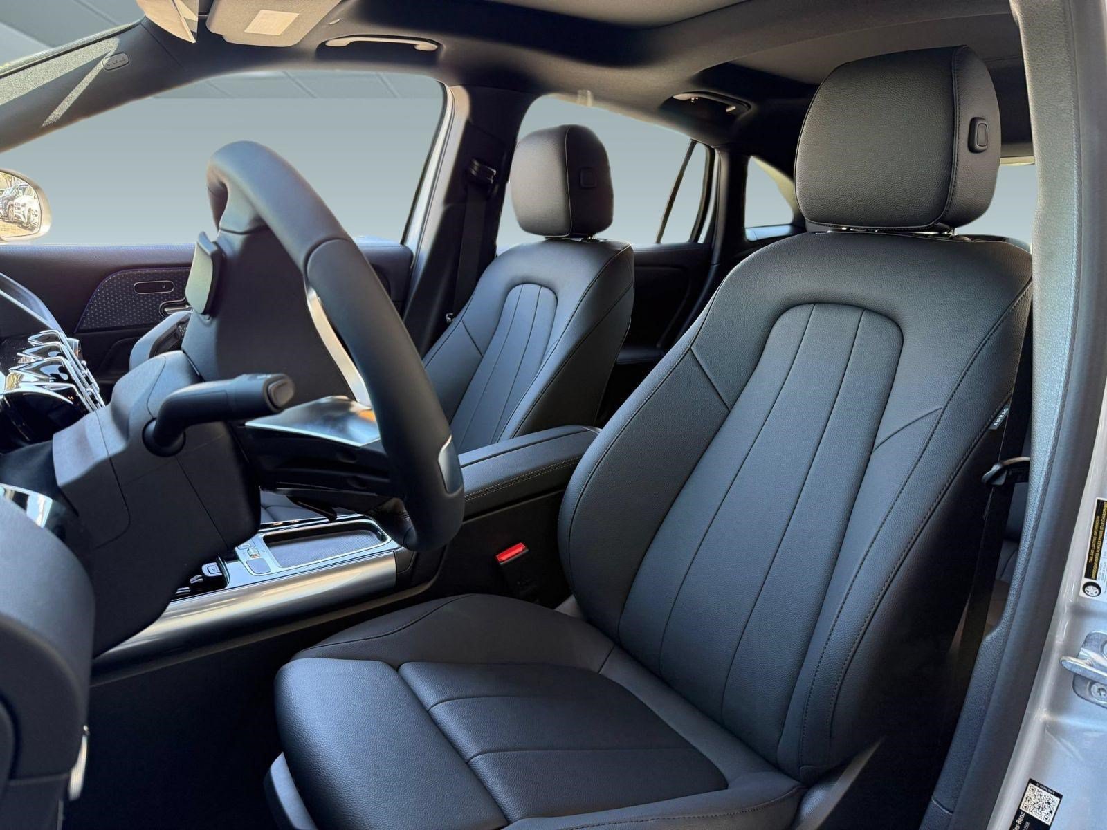 Used 2026 Mercedes-Benz GLA 250 image 4