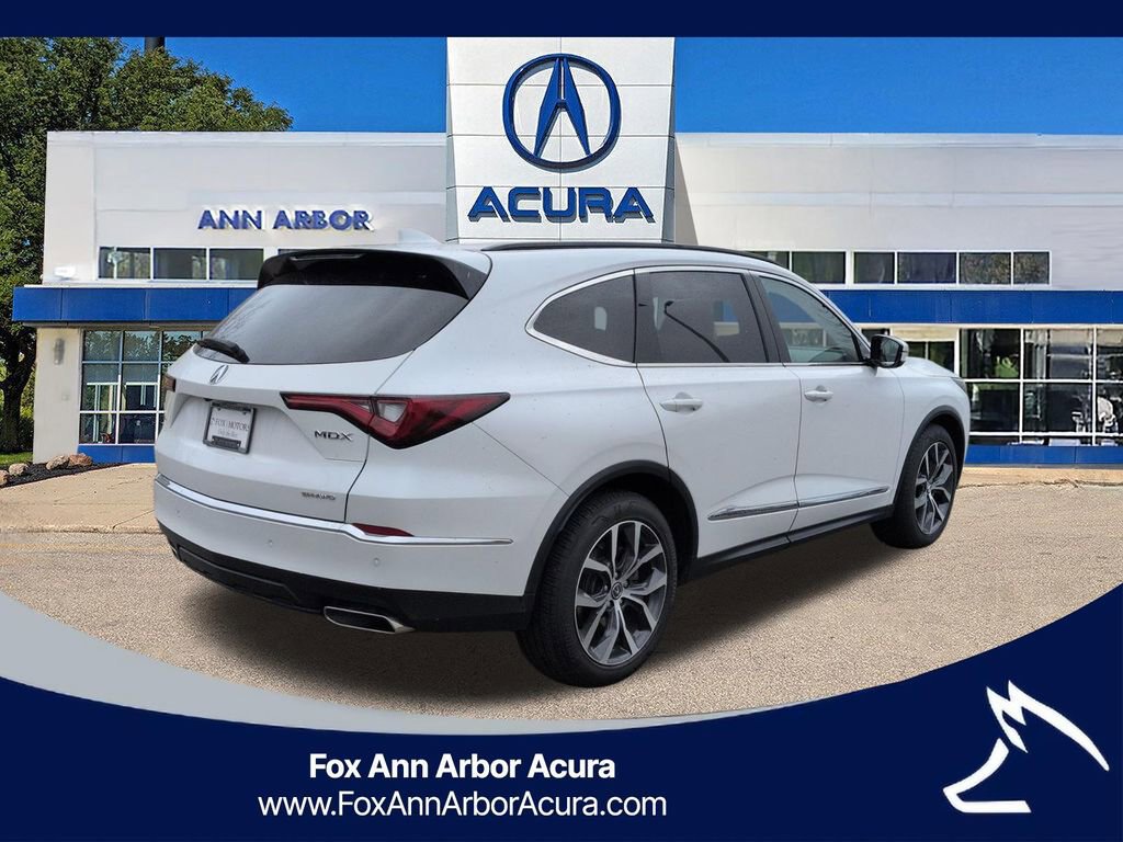 Certified 2023 Acura MDX SH-AWD w/ Technology Package image 5