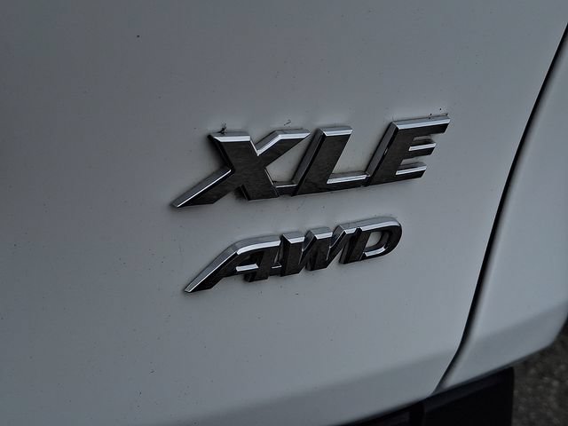 Used 2024 Toyota RAV4 XLE AWD/4WD image 26
