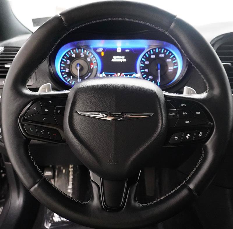 Used 2017 Chrysler 300 S w/ Safetytec Plus Group RWD image 14