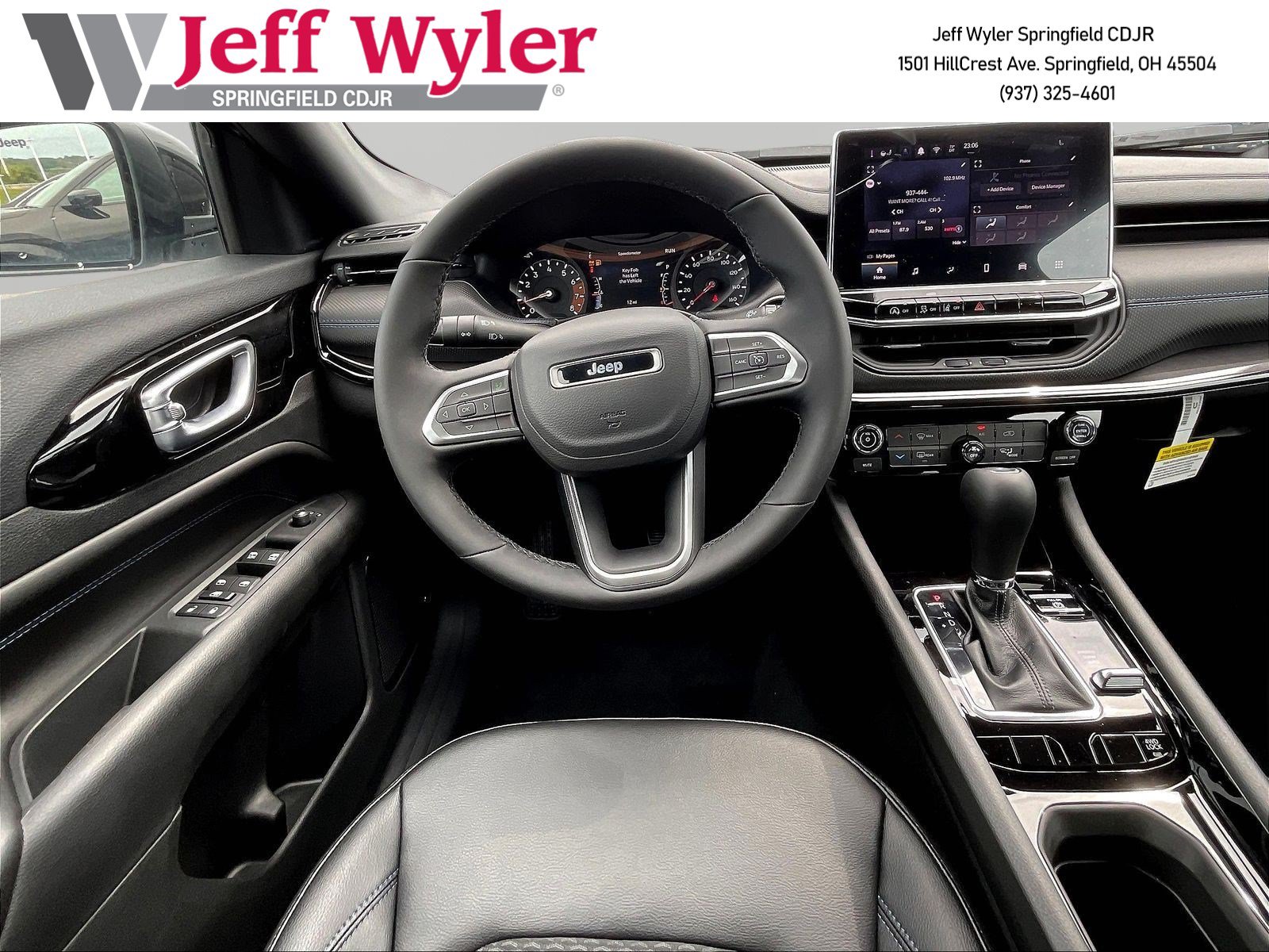 New 2026 Jeep Compass Latitude AWD/4WD image 9