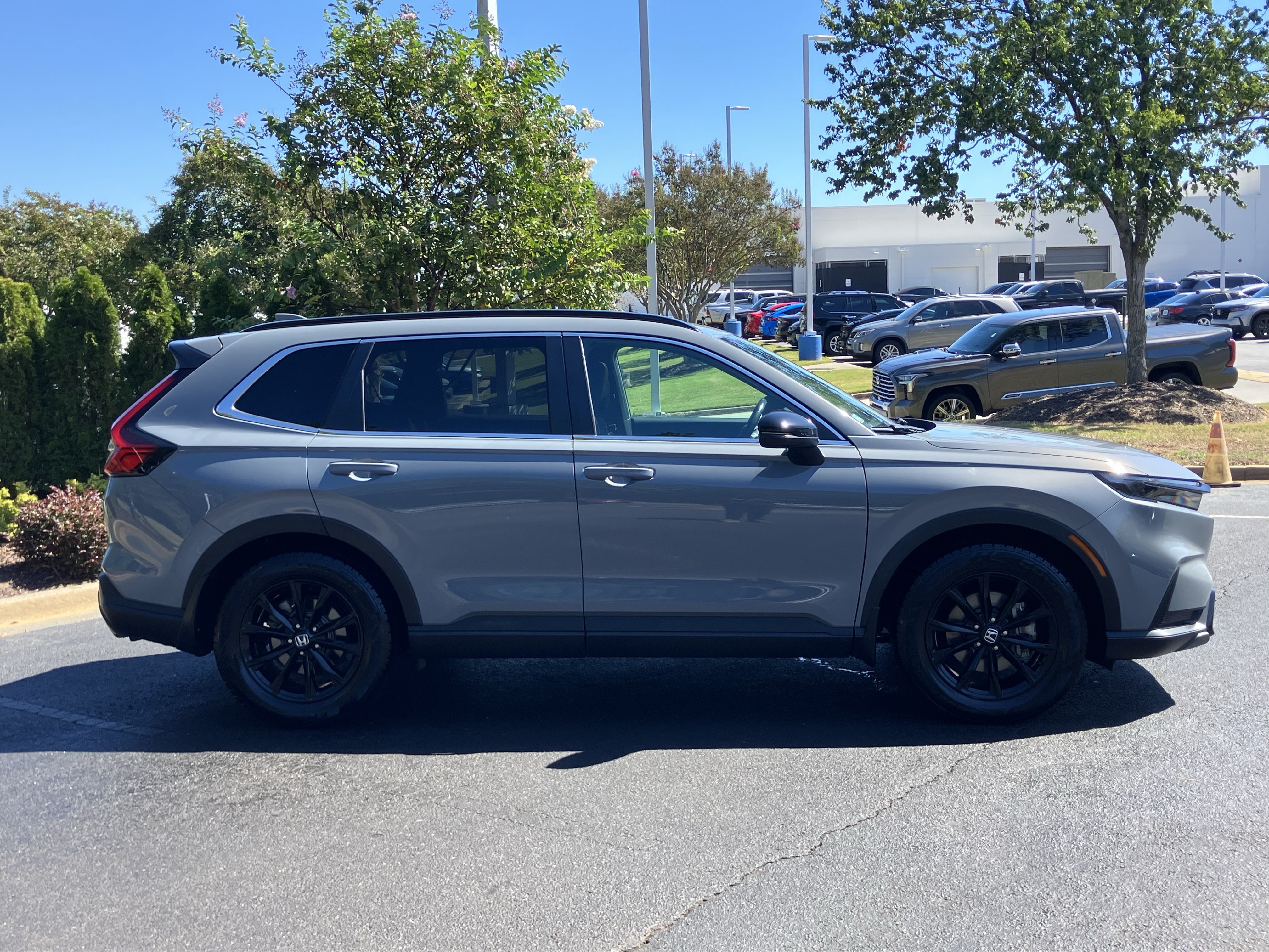 Certified 2023 Honda CR-V Sport image 11