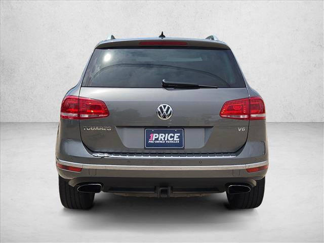 Used 2016 Volkswagen Touareg Executive AWD/4WD image 7